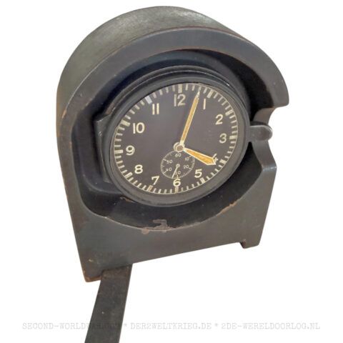 Duitse Luftwaffe bureauklok (Betriebsuhr) Junghans 1944