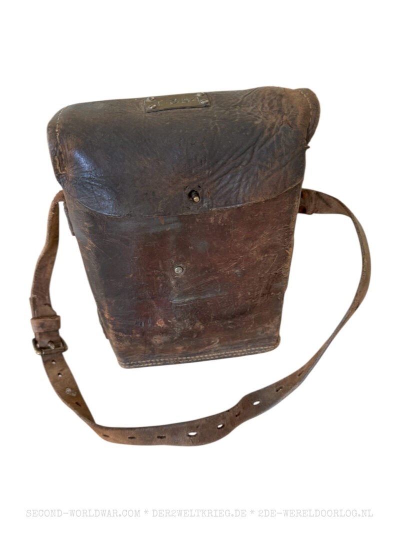 Amerikaanse veldtelefoon EE-8-A in leren tas 1941