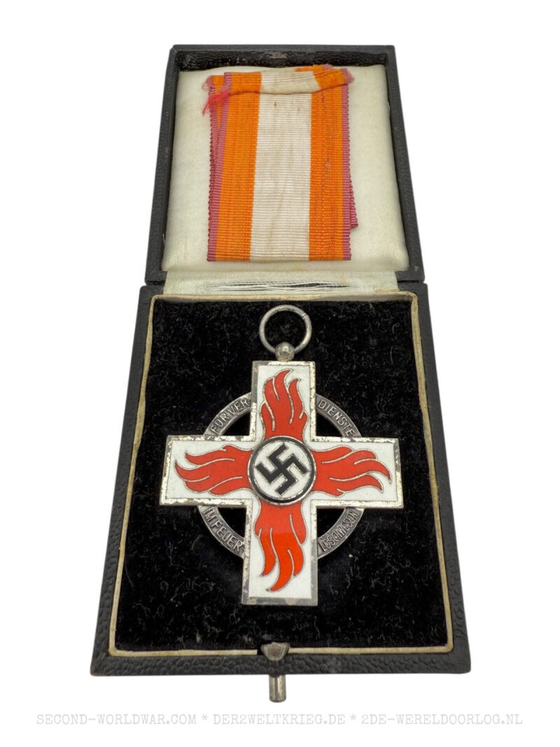 Duits ereteken voor brandweerdienst (Feuerwehr-Ehrenzeichen) 2de klasse 25 jaar in etui