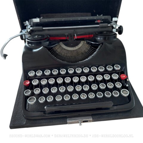 Duitse Groma N typemachine in koffer Waffen-SS 1942
