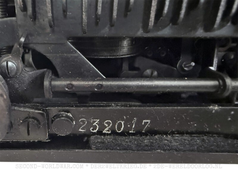Duitse Groma N typemachine in koffer Waffen-SS 1942 - Afbeelding 8
