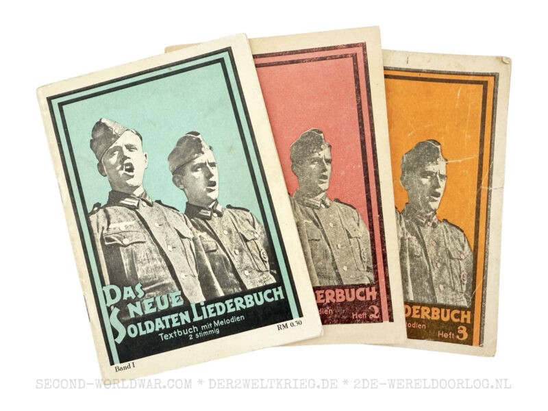 Duitse liedboekjes 'Das Neue Soldaten Liederbuch' 1, 2, 3