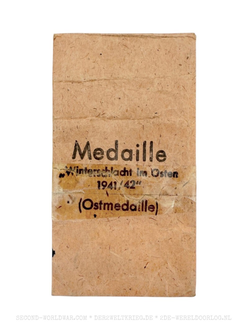 Duitse Oostfrontmedaille (Winterschlacht im Osten) zakje / envelop Steinhauer & Lück