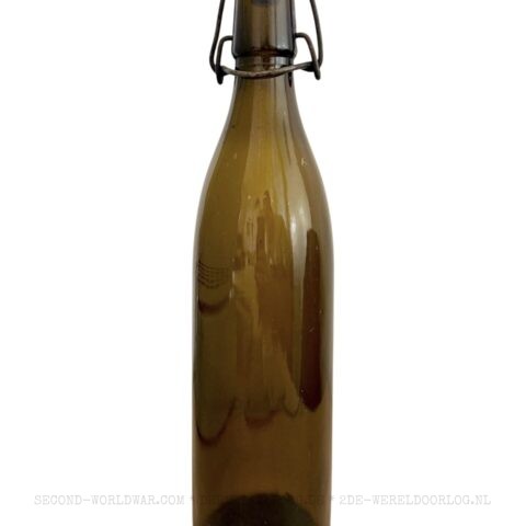 Duitse fles met beugel Erprobungsstelle Rechlin 0,5 liter